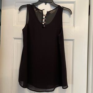 Fancy women’s tank top